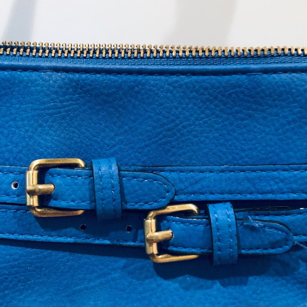🔥NWT Merona Blue Crossbody Purse. - Picture 2 of 8